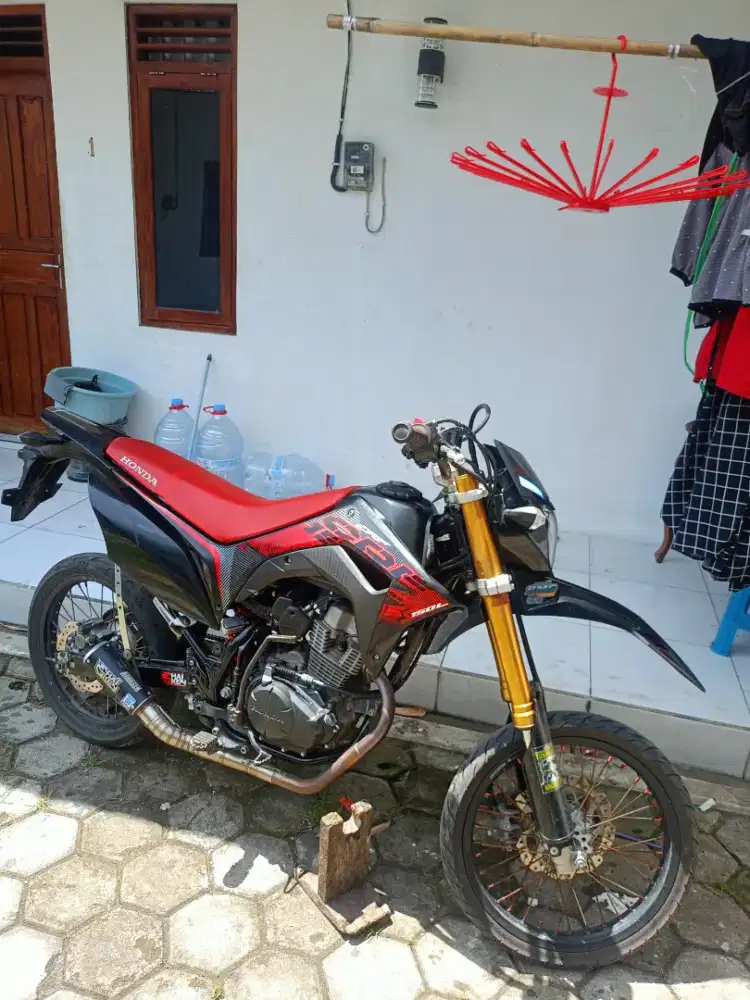 CRF 150 L Tahun 2024
