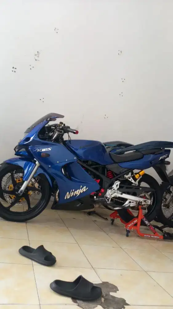 dijual ninja rr old 2011