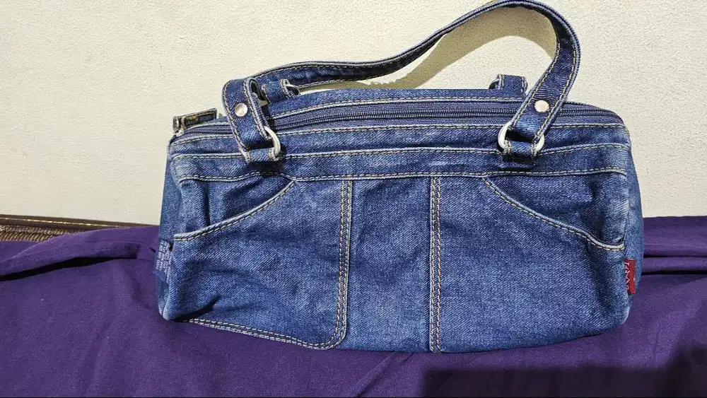Hand Bag Upcycle dari Jeans - HSC 2025