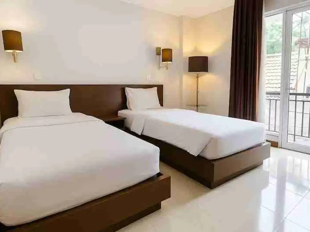 dijual hotel masi aktif di Pasir Kaliki Pasteur full furnish