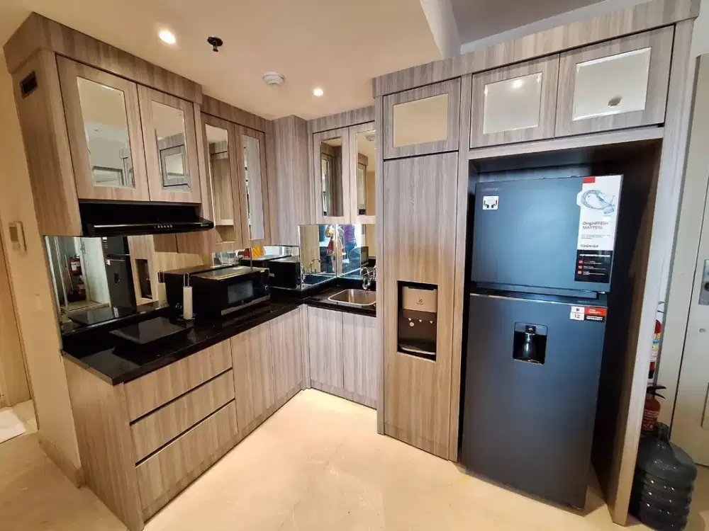 ONE ICON APARTEMEN LANTAI 10, FULL FURNISH