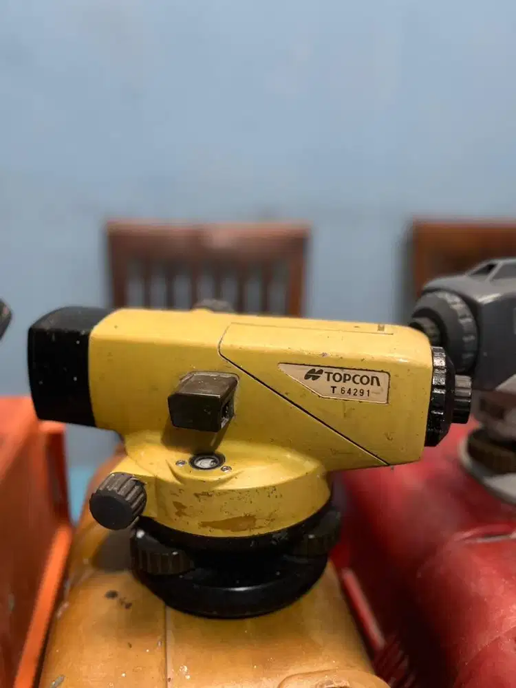 Waterpass Topcon AT-B4 second