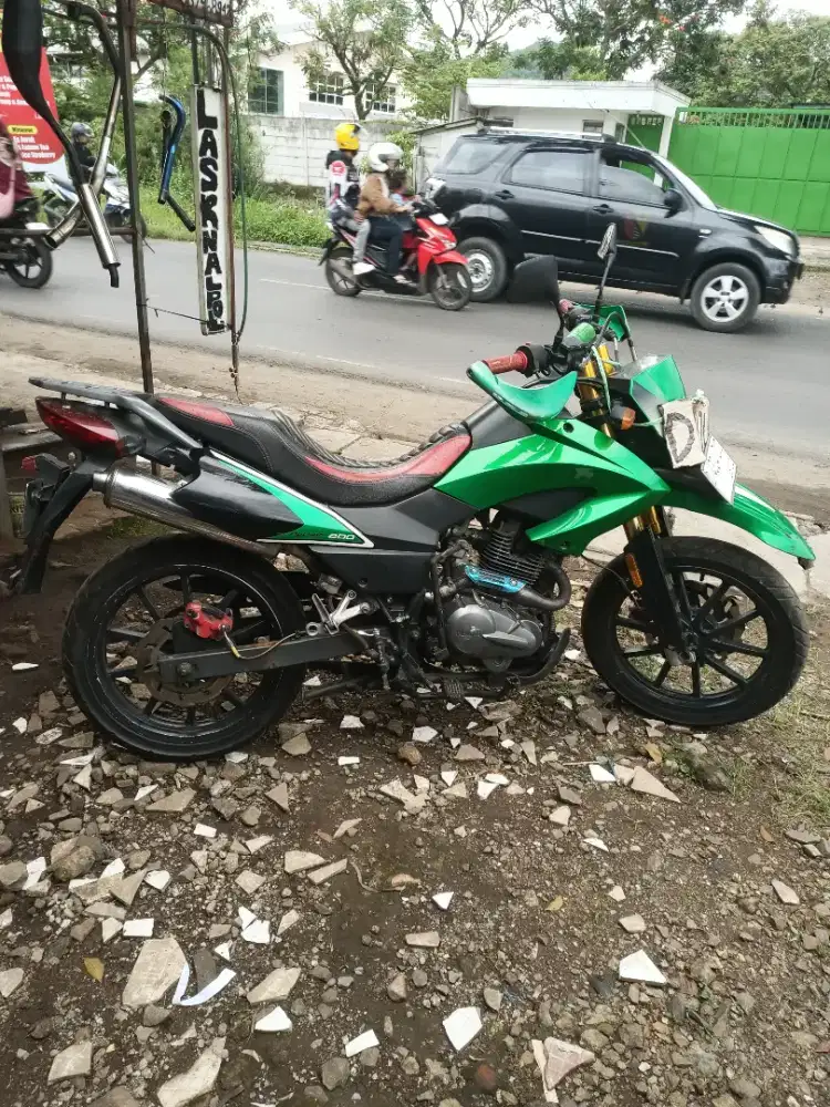 Dijual mtr benelli phyton