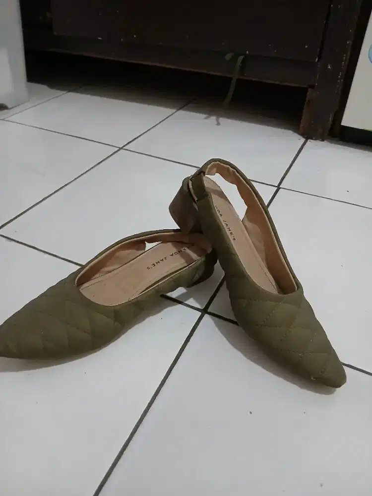 Heels Elegant & Nyaman!