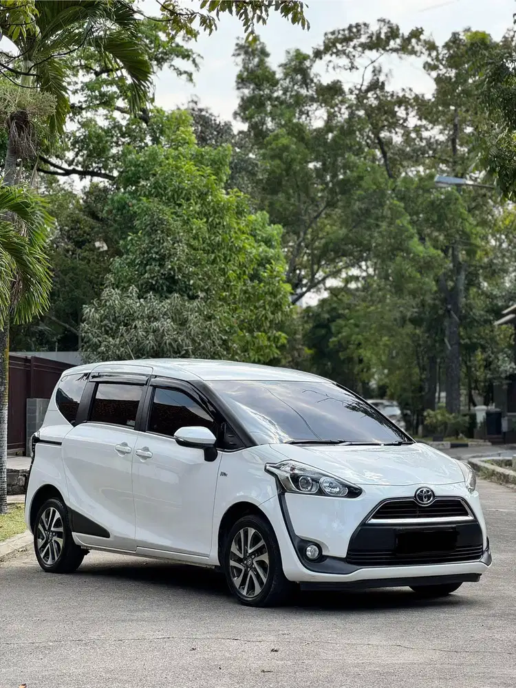 Toyota Sienta V Matic 2017 || Tdp Kredit 10jt