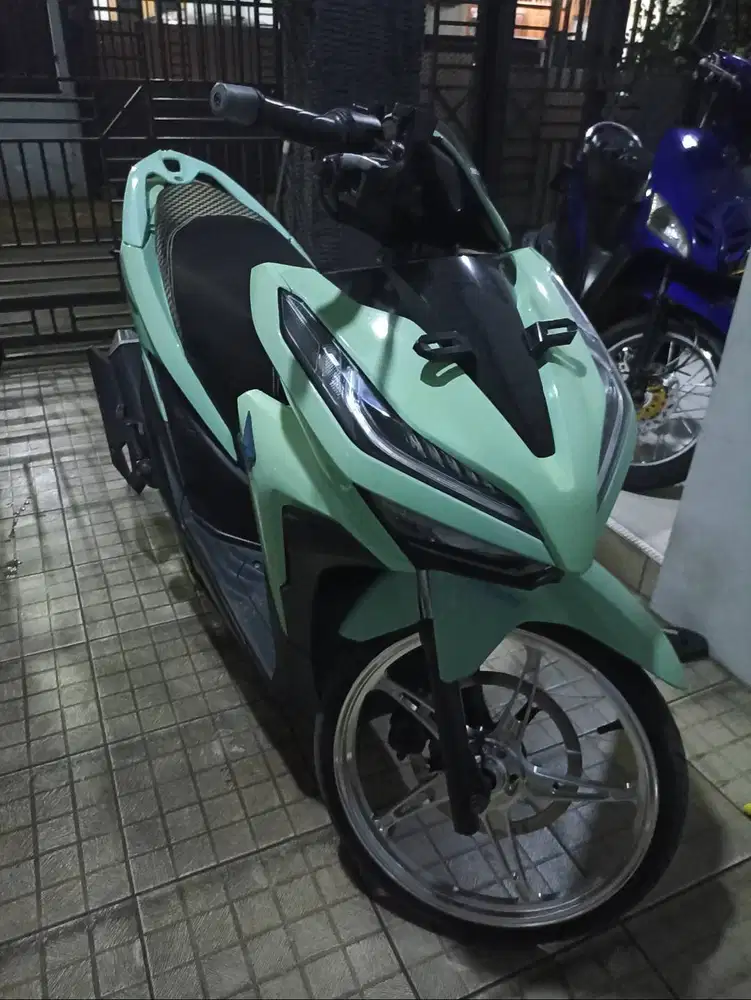 Vario 125 cbs iss 2020