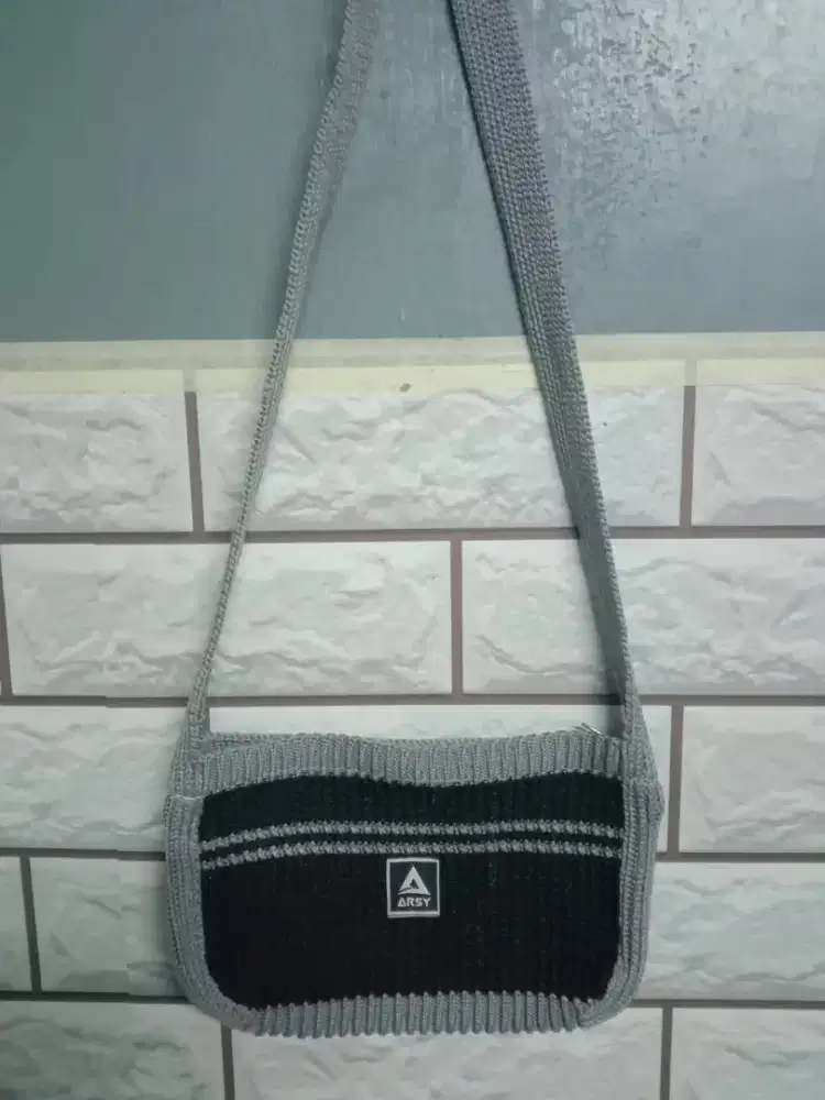 Tas rajut - HSC 2025