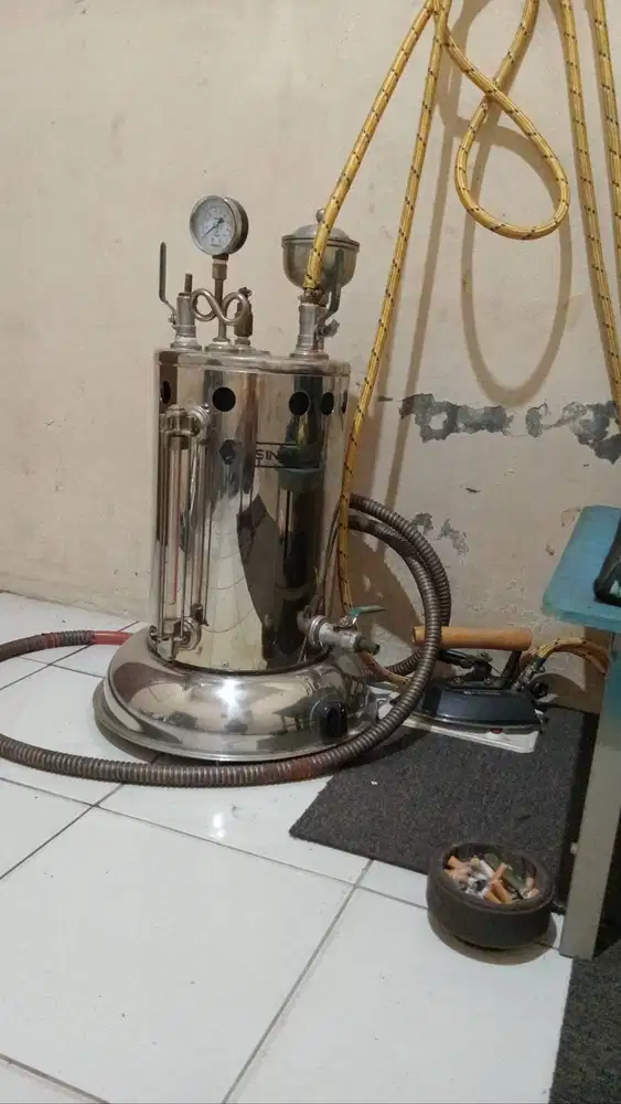 Gosokan uap laundri dan broiler 7L