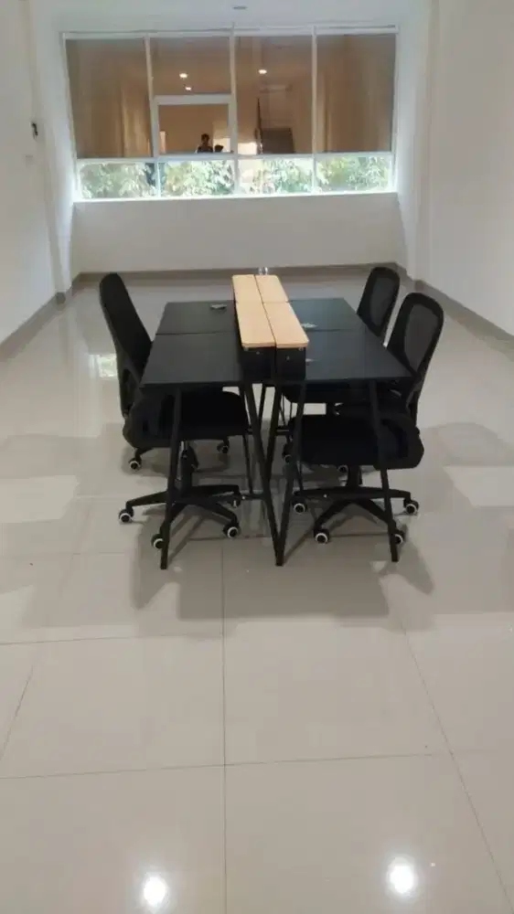SET MEJA KURSI KANTOR