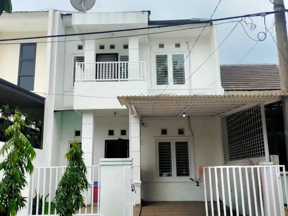 Dijual Rumah Nyaman di Regency Melati Mas - Dekat Alam Sutera & BSD