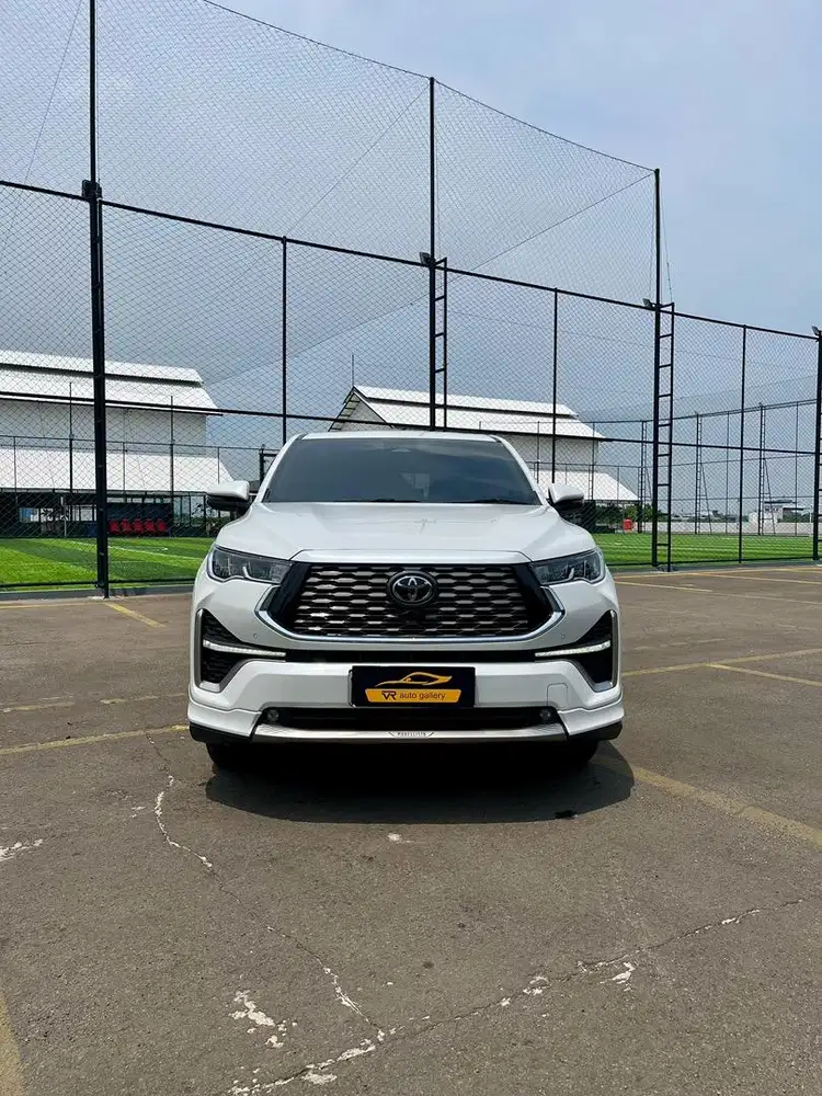 Kijang innova zenix Q modelista 2024