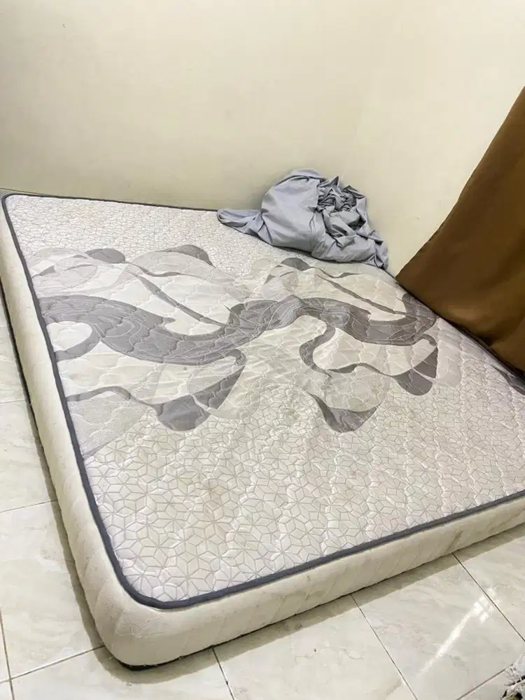 DI JUAL CEPAT KASUR BISA NEGO