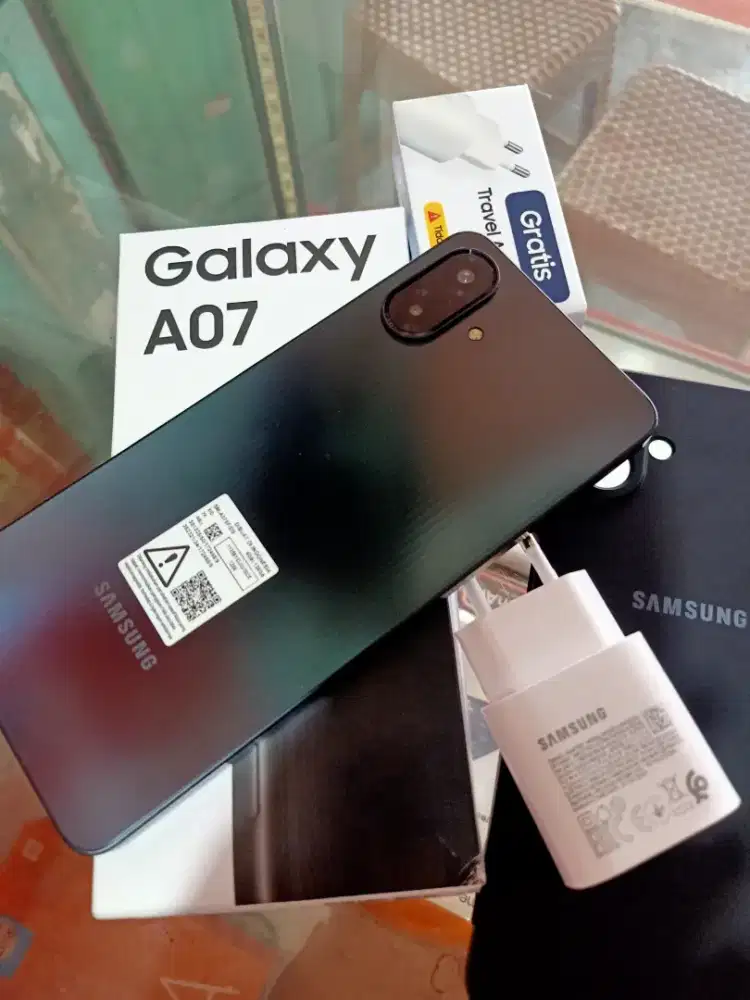 Samsung A07 4/128 like new