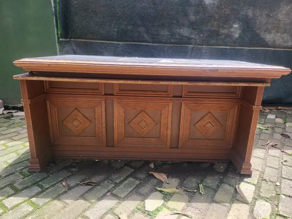 Meja Kantor Bekas Sangat Kokoh Minus Sesuai Foto