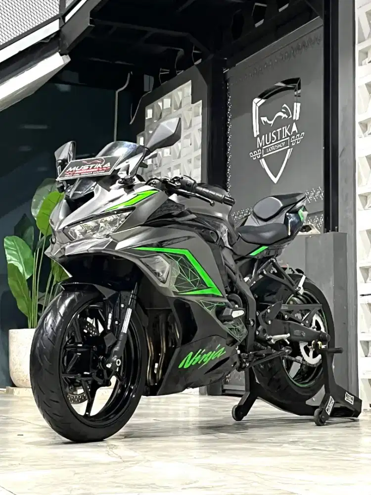 Odo 6800‼️ZX25 R Grey ABS QS 2023. DANNY Mustika Motor Sulfat