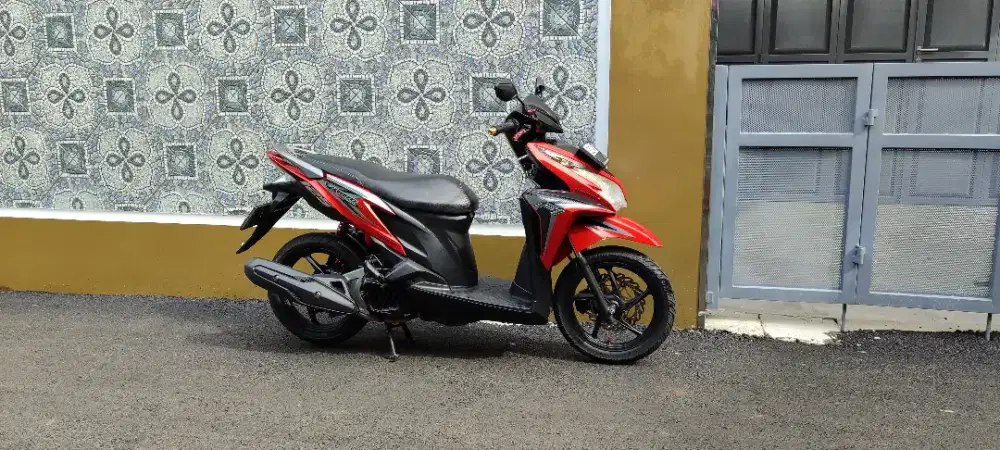 Vario 125 KZR non iss