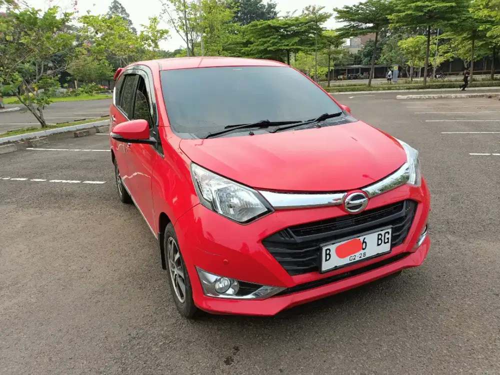 Daihatsu Sigra R AT Deluxe 2018, KM rendah