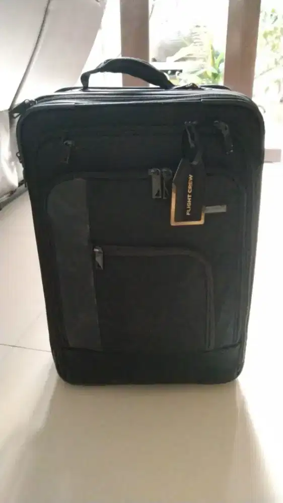 Briggs & Riley 100% Original.