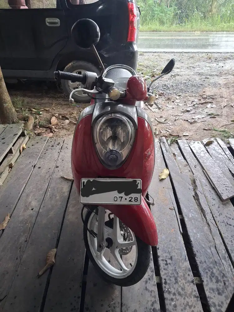 JUAL MOTOR SCOOPY TAHUN 2013