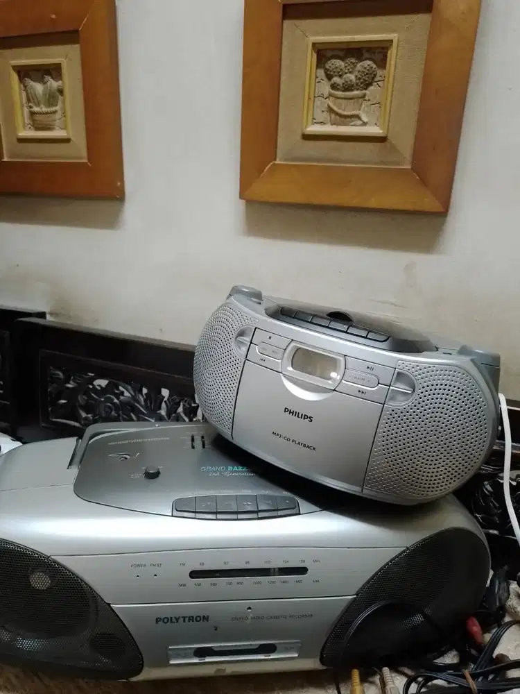 JUAL  MURAH 750 RB 2 RADIO BEKAS PHILIPS  BOOMBOX & POLYTRON G.BAZZOKE