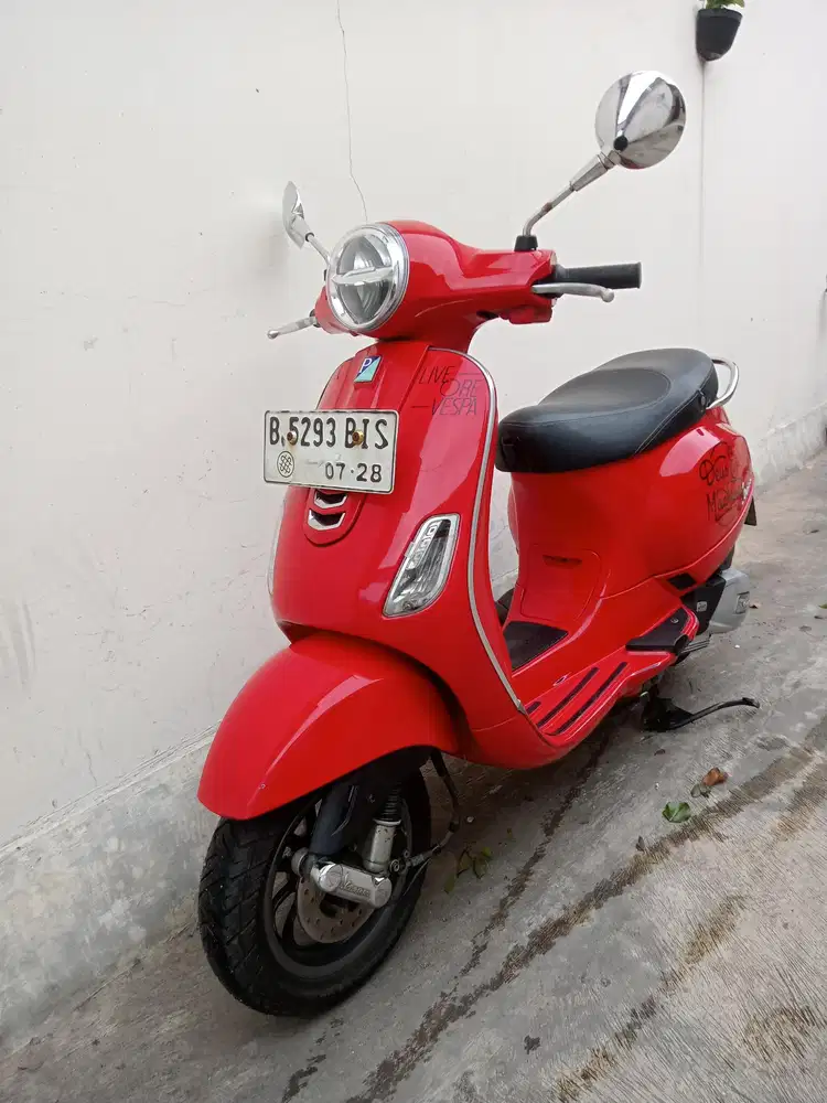 Vespa LX125 th.2023