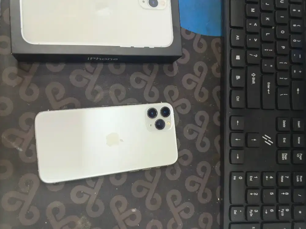 Iphone 11 pro 256gb istilah pro