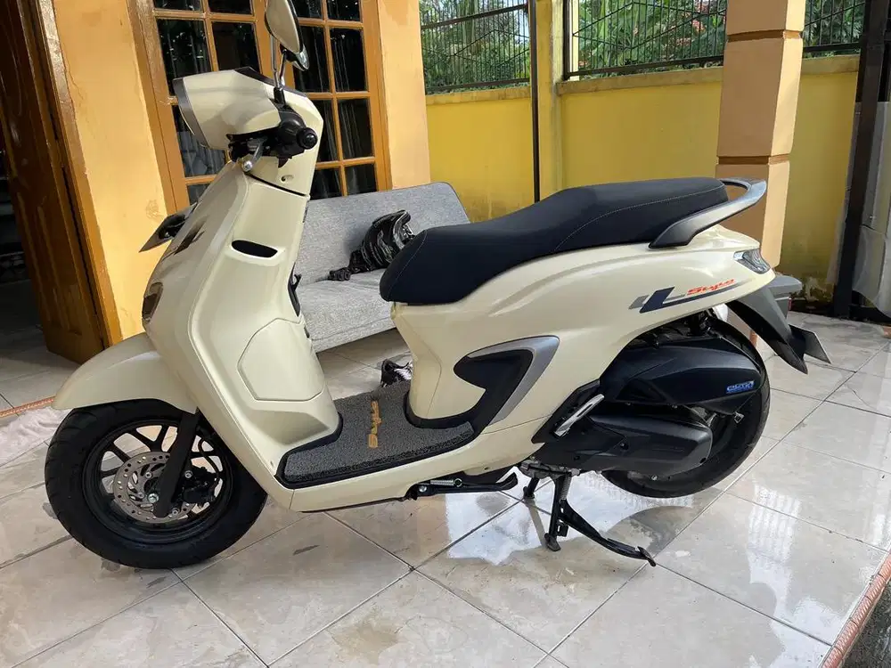 Honda Stylo CBS 2025