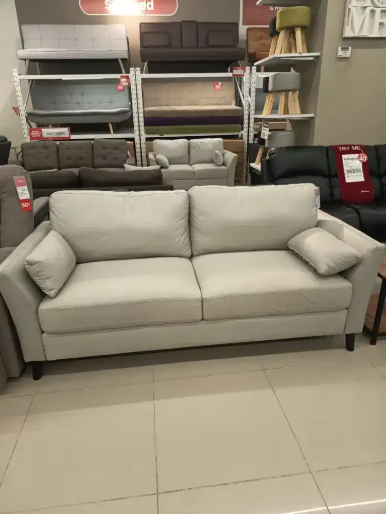 Sofa livy abu-abu