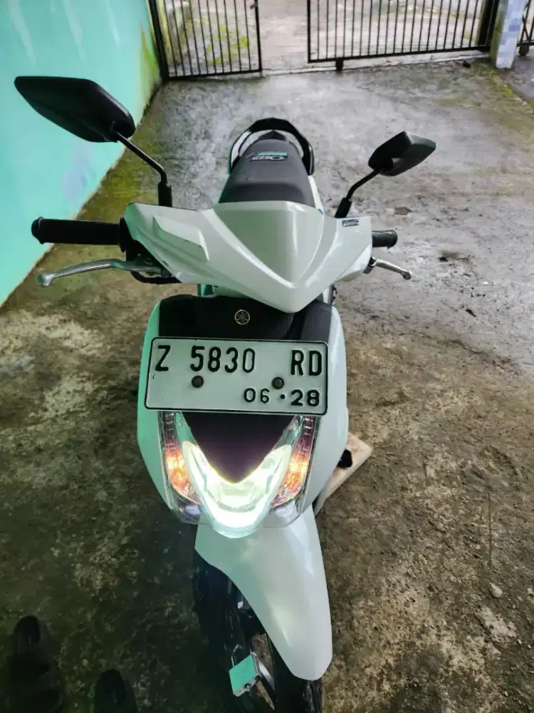 Mio S Putih 2018