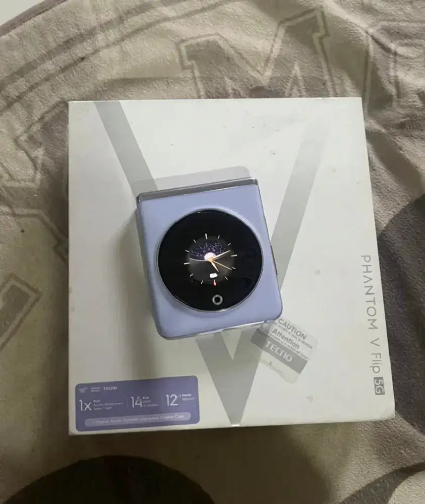 Techno phantom V flip 8/256 gb