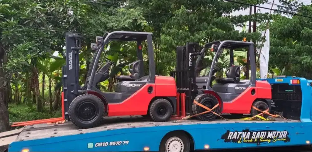 READY FORKLIFT BEKAS TOYOTA 3 TON LANGSUNG PEMILIK TAHUN MUDA