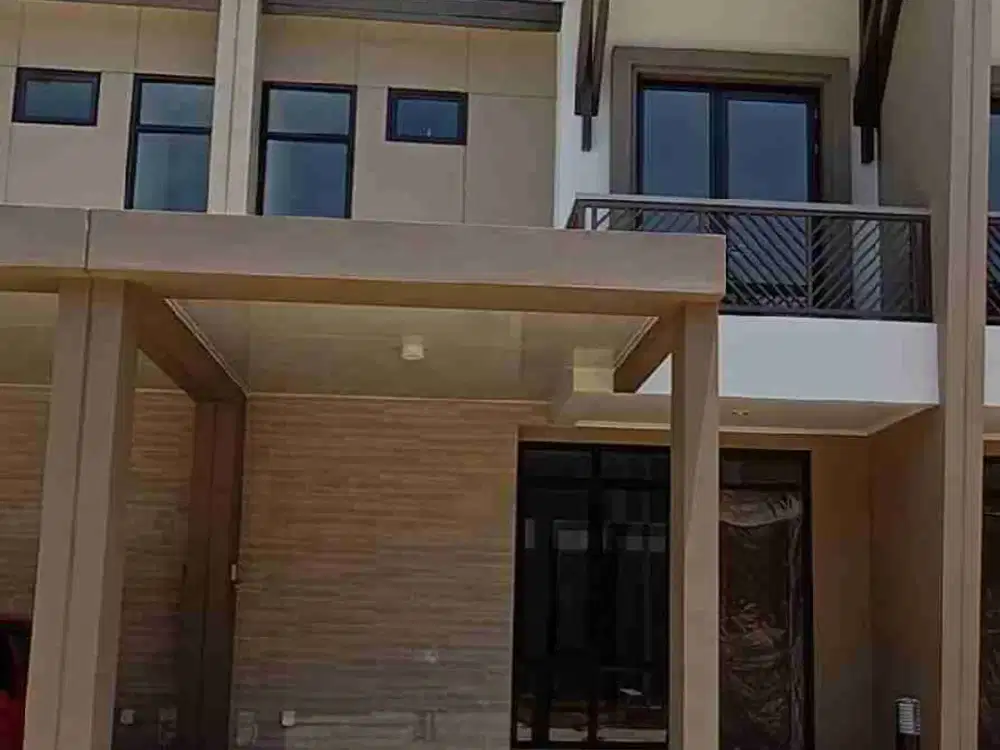 disewakan rumah 2 lantai siap huni di Podomoro padmagriya