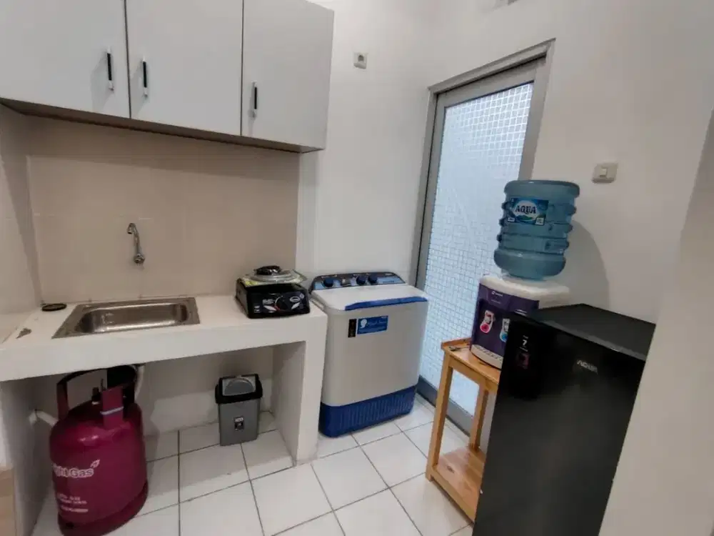 Disewakan Bulanan Hemat Pancoran Riverside Apartemen 2BR Furnish