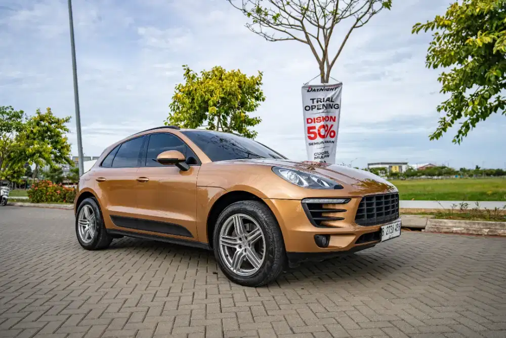 Porsche Macan 2.0 2015 PTS Aurum Metallic