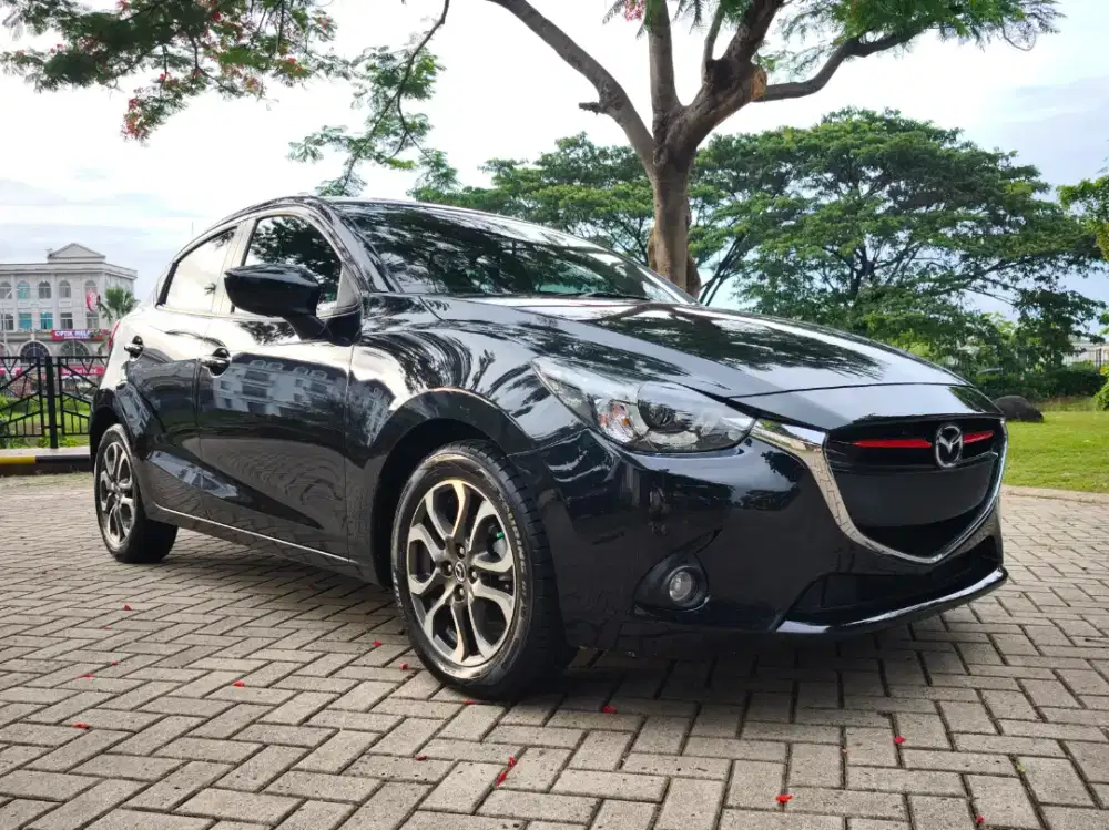 (Murah) Mazda 2 R AT 2016