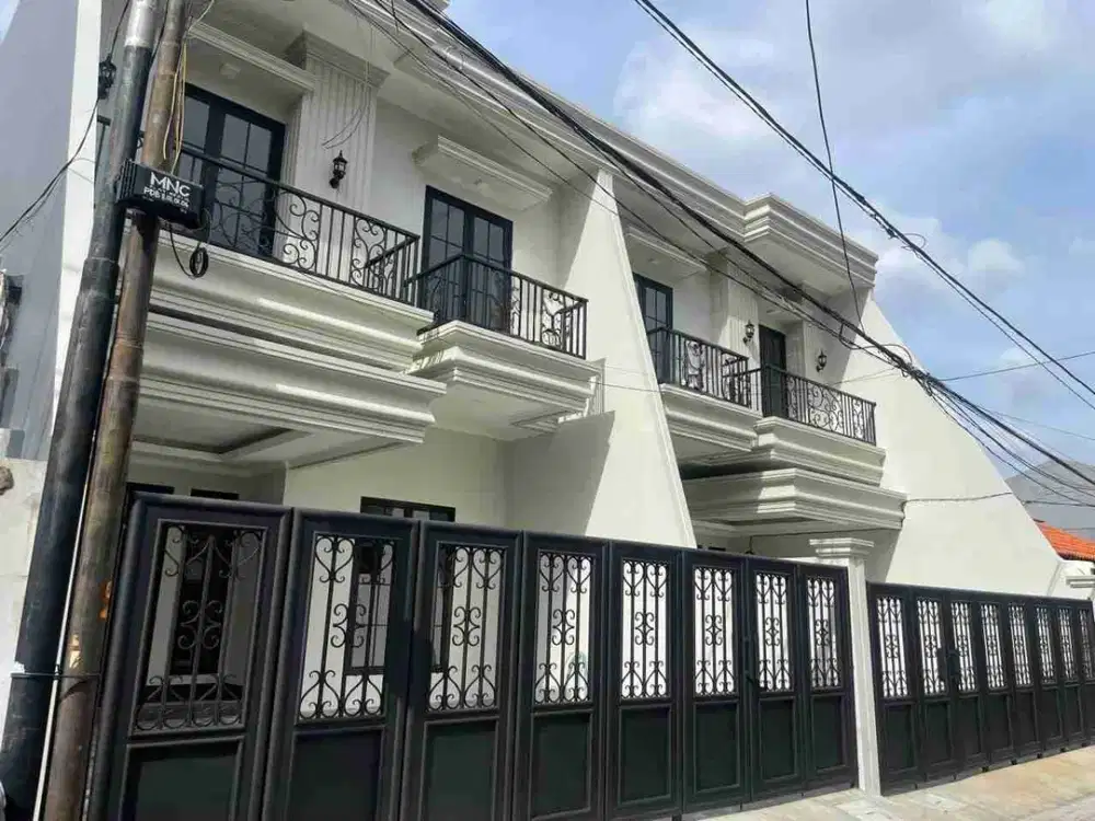 Rumah Baru Modern Classic Gagah Di Perumahan Duren Sawit Jakarta Timur