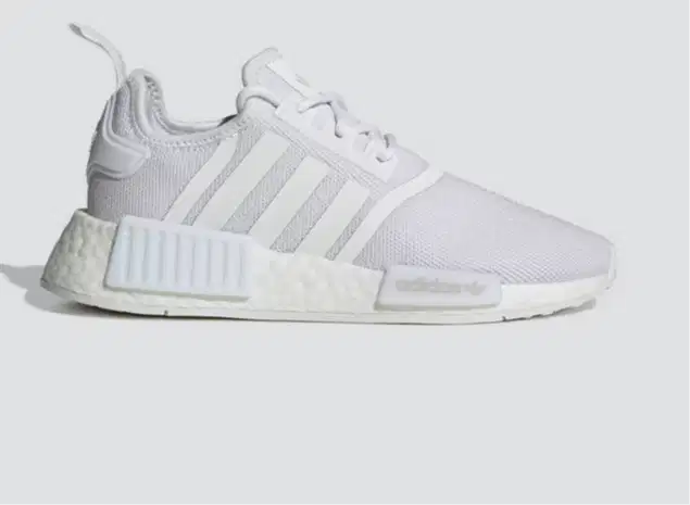Sepatu Adidas NMD R1