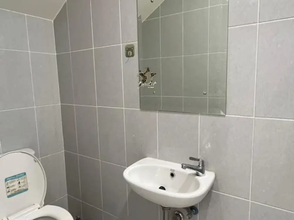 Disewakan Rumah Uda Renov di Cluster Martinez Gading Serpong