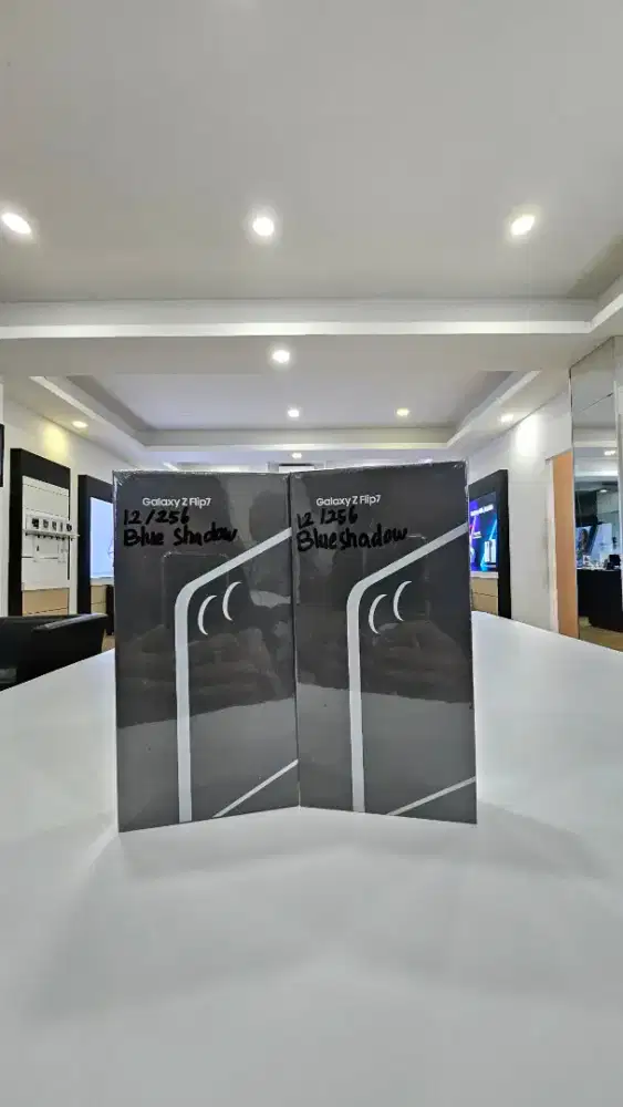 NEW SAMSUNG GALAXY ZFLIP 7 12/256 BLUE SHADOW GARANSI RESMI SEIN 1 TH