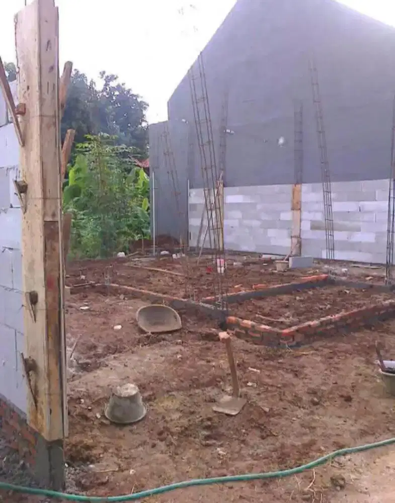 Tukang bangunan ( borongan )