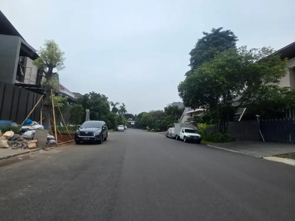 Rumah Puri Indah Komplek Favorit Lt450m2 3 Lantai