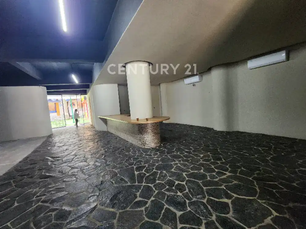 Ruang Usaha Lnt 1  Di Menteng Jakpus, Cocok Untuk Resto, Cafe