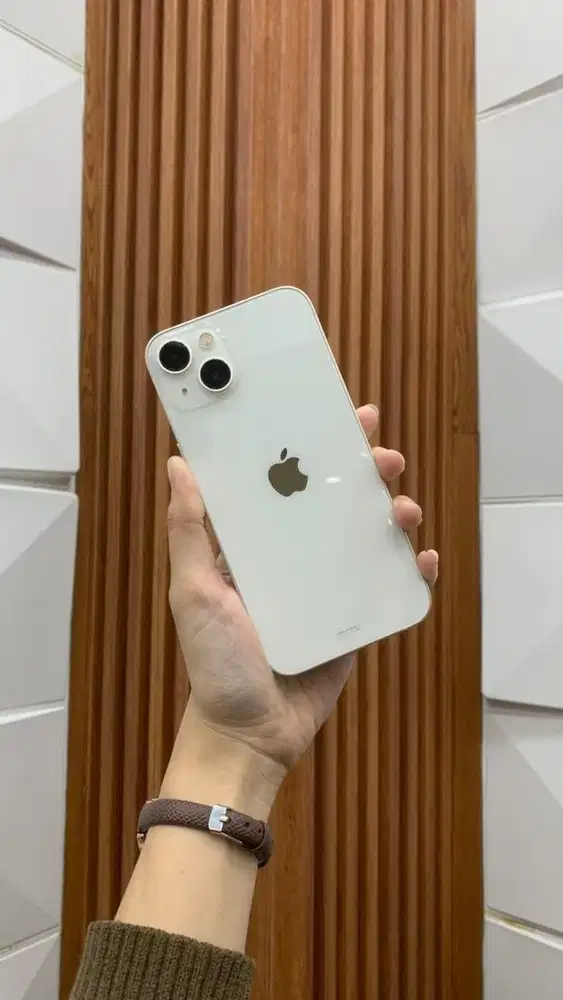 Second iphone 13 128 gb space starlight garansi ibox