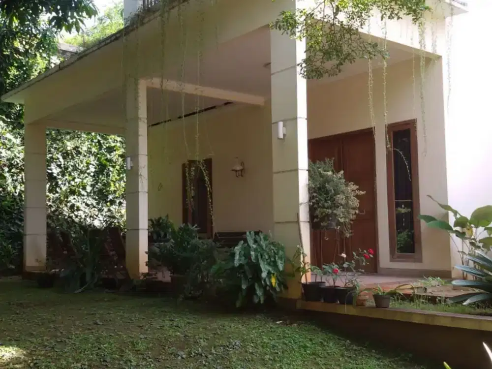 Di Jual Rumah Hook 2 Lantai Di Bintaro Sektor 9 Tangerang Selatan