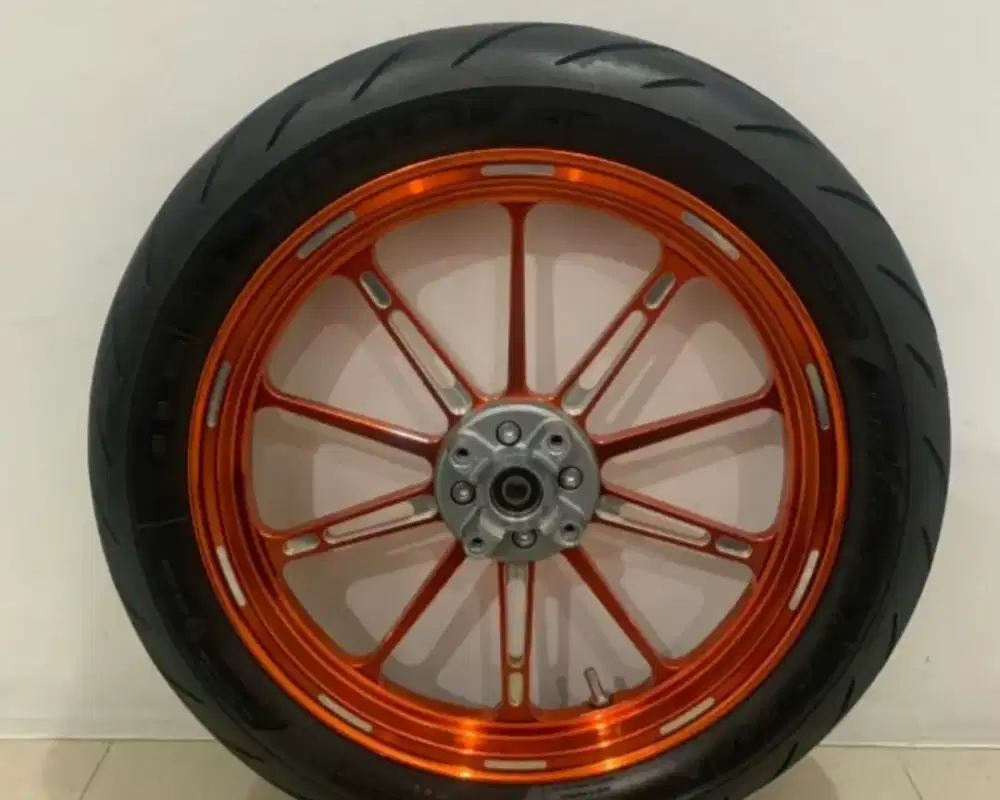 Ban motor honda beat