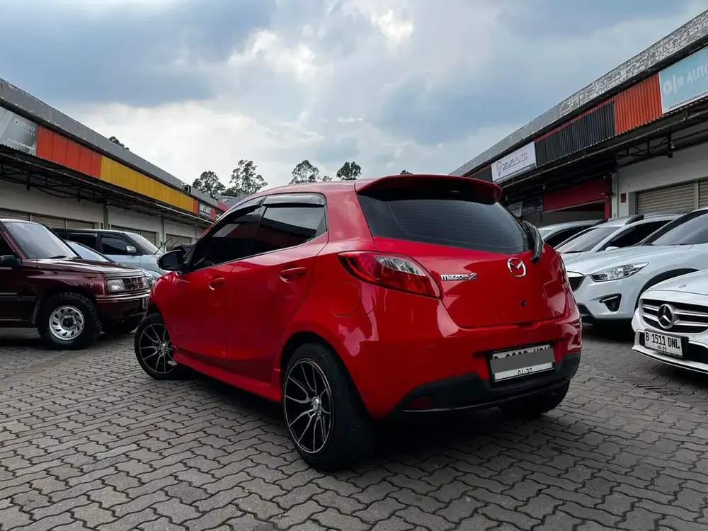 Mazda 2 2012 Bensin