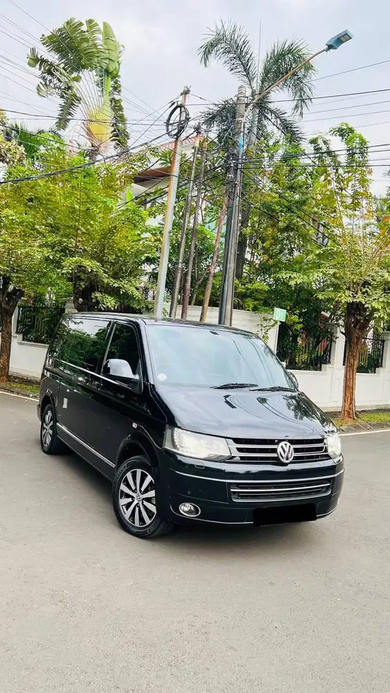 Volkswagen Caravelle Highline Diesel Matic Tgn1 Siap Pakai