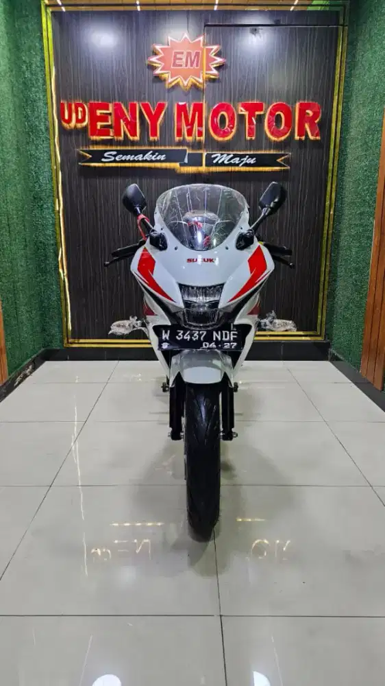 UD ENY MOTOR- SUZUKI GSX R TAHUN 2017 LOW KM BANGET