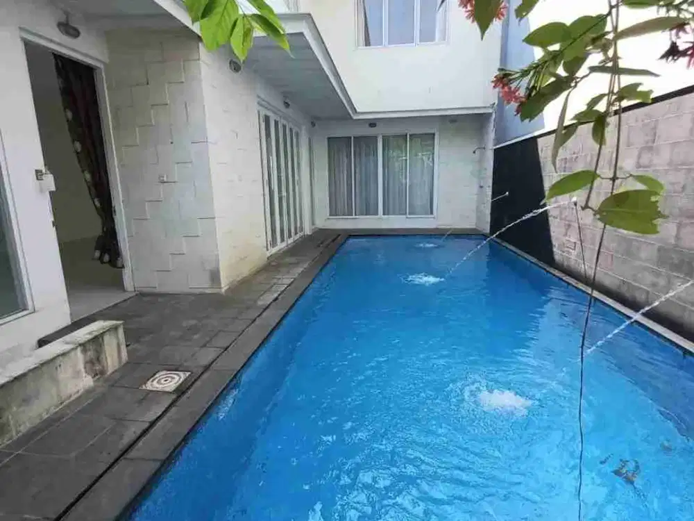 Rumah Tropis Minimalis Konsep Villa Di Lebak Bulus Jaksel