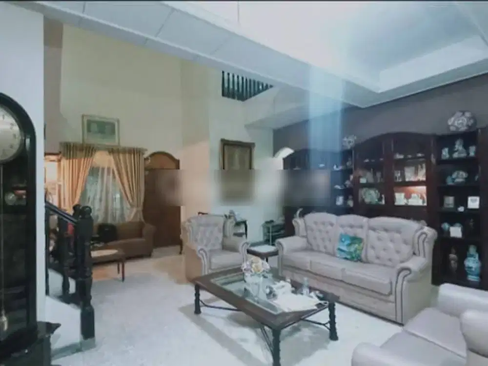 Dijual Rumah Posisi Hoek Di Dalam Komplek Rawamangun, Pulo Asem